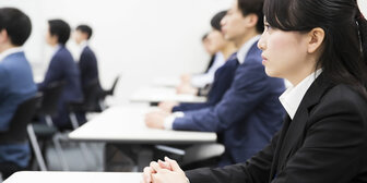 2020年度新入社員研修実態調査レポート